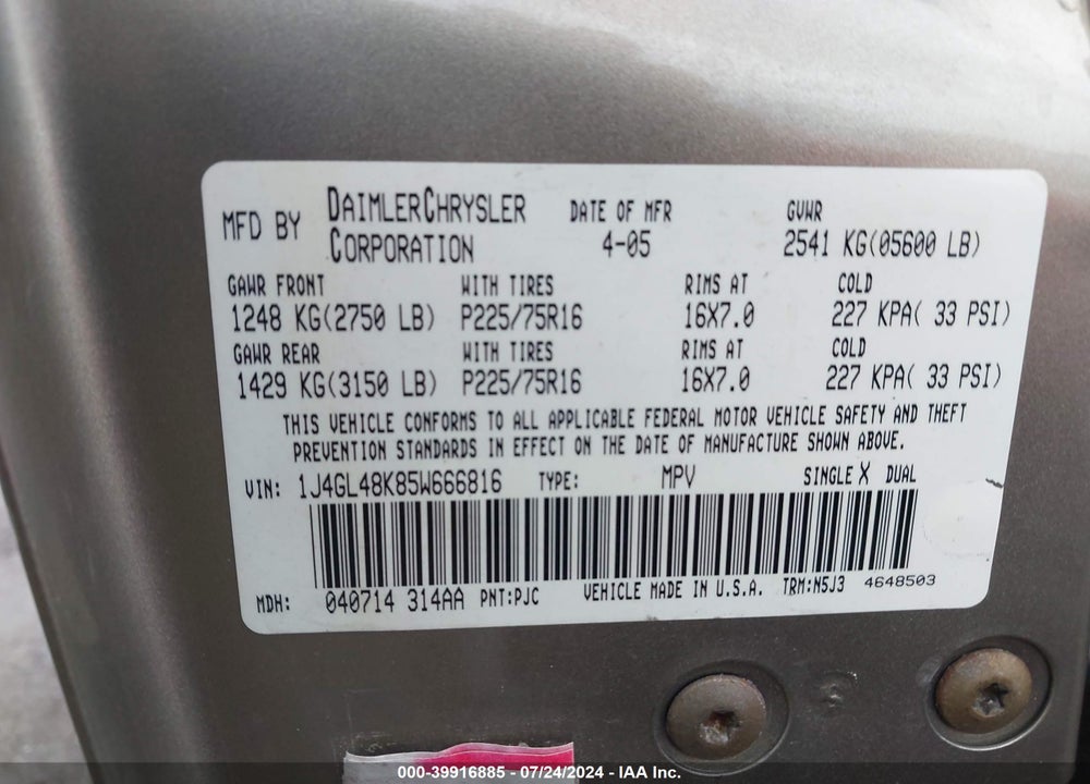 2005 JEEP LIBERTY SPORT VIN: 1J4GL48K85W666816