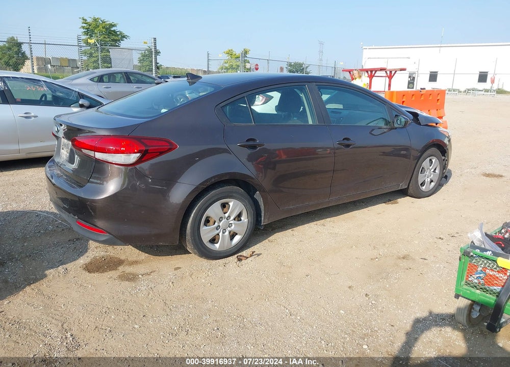 2017 KIA FORTE LX VIN: 3KPFK4A72HE066365