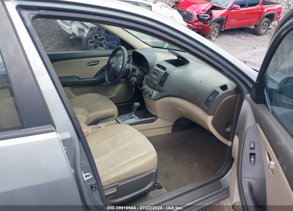 2010 HYUNDAI ELANTRA GLS VIN: KMHDU4AD4AU121781
