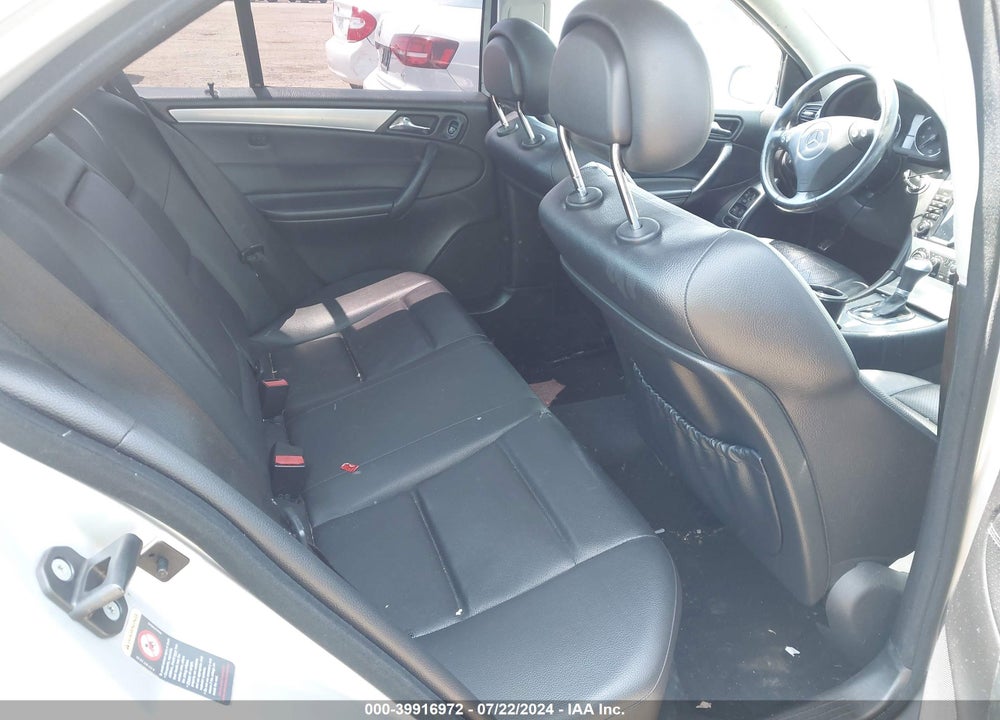2005 MERCEDES-BENZ C 230 KOMPRESSOR SPORT VIN: WDBRF40J85F616439