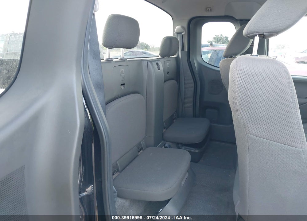 2015 NISSAN FRONTIER S VIN: 1N6BD0CT4FN718940