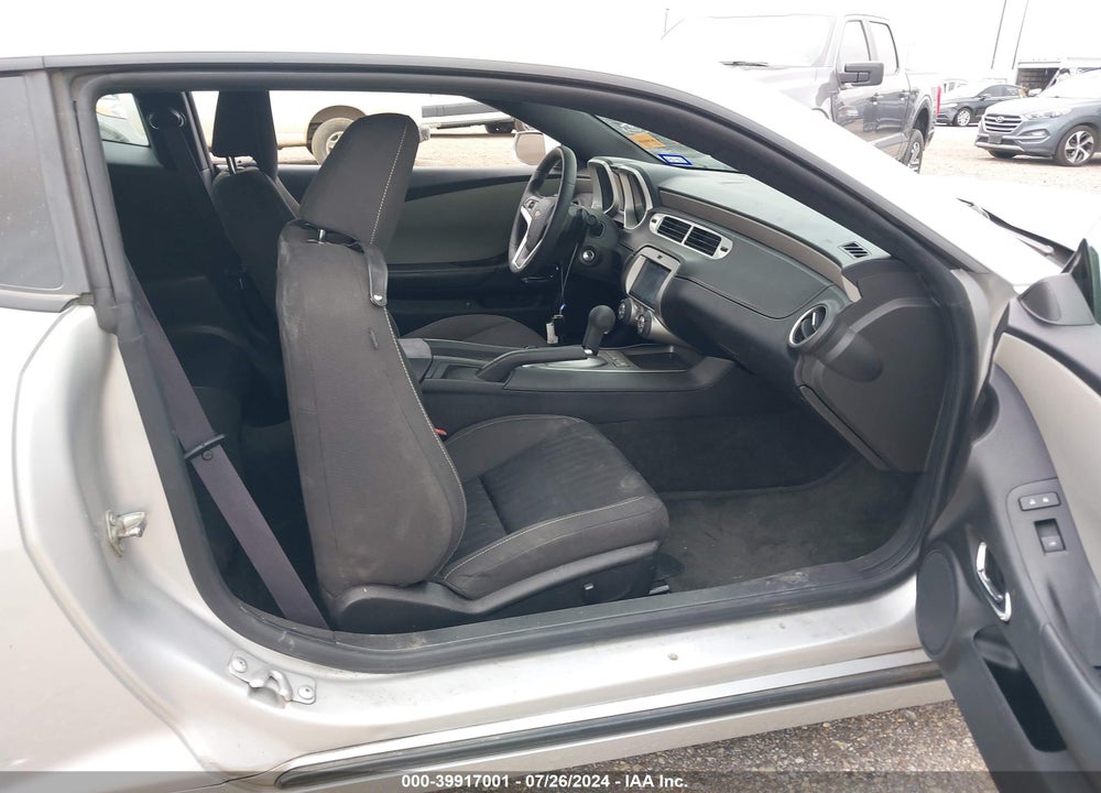 2015 CHEVROLET CAMARO VIN: 2G1FB1E36F9247088