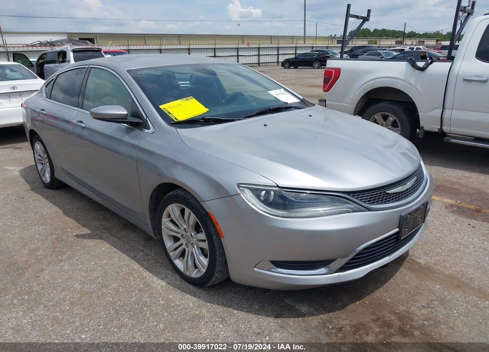 2015 CHRYSLER 200 LIMITED VIN: 1C3CCCAB6FN555704