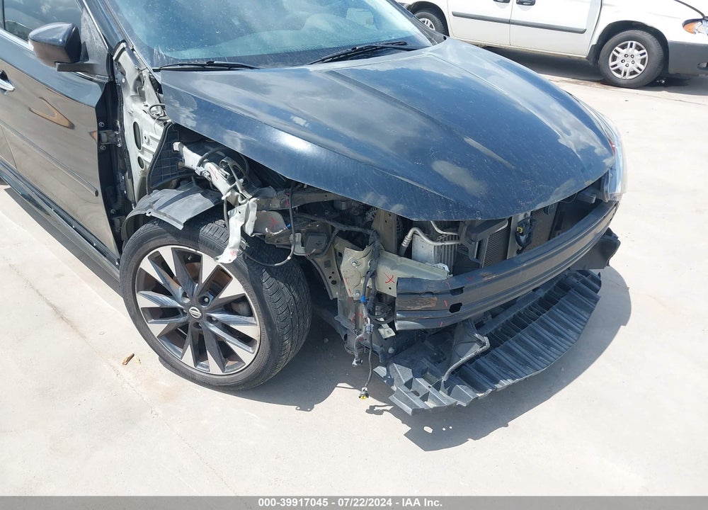 2017 NISSAN SENTRA SR TURBO VIN: 3N1CB7AP4HY317456