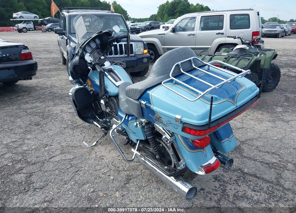 2015 HARLEY-DAVIDSON FLHTKL ULTRA LIMITED LOW VIN: 1HD1KKL19FB679714