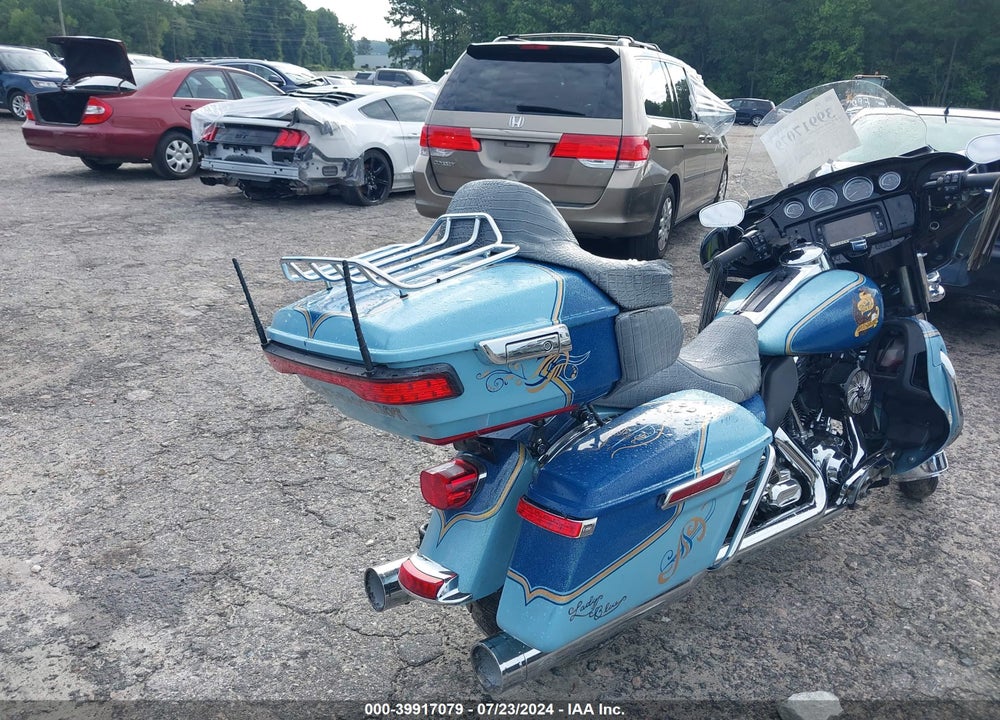 2015 HARLEY-DAVIDSON FLHTKL ULTRA LIMITED LOW VIN: 1HD1KKL19FB679714