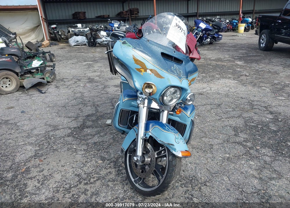 2015 HARLEY-DAVIDSON FLHTKL ULTRA LIMITED LOW VIN: 1HD1KKL19FB679714