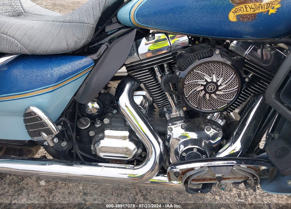 2015 HARLEY-DAVIDSON FLHTKL ULTRA LIMITED LOW VIN: 1HD1KKL19FB679714
