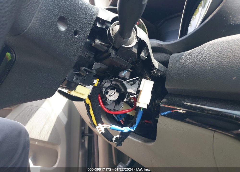 2016 KIA SEDONA VIN: KNDMA5C10G6135342