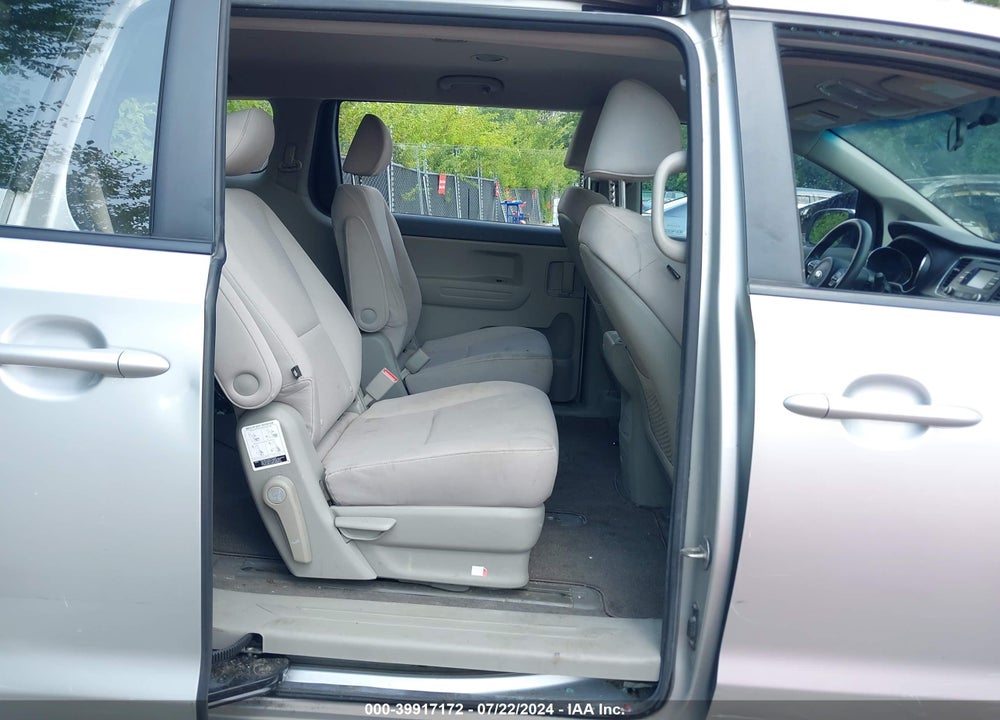 2016 KIA SEDONA VIN: KNDMA5C10G6135342