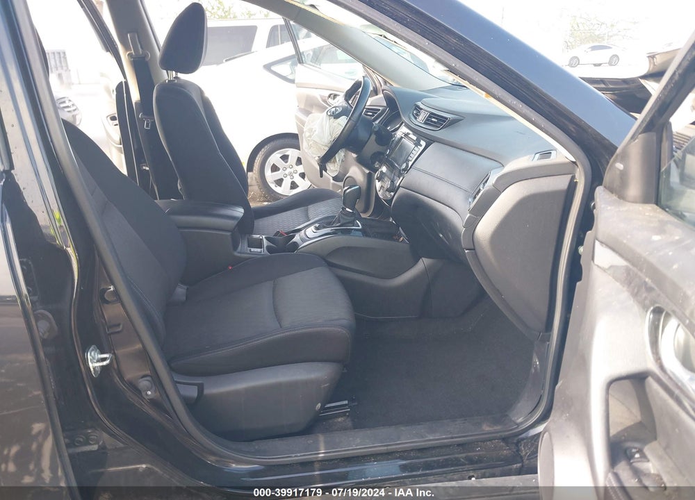 2018 NISSAN ROGUE SV VIN: JN8AT2MV3JW305184