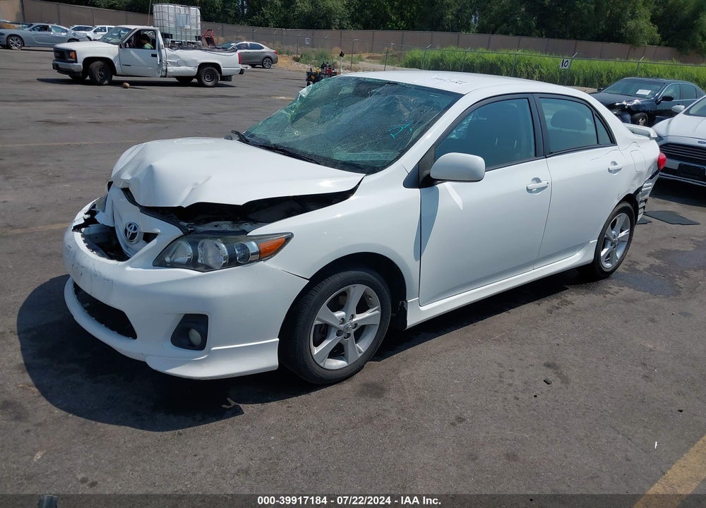 2013 TOYOTA COROLLA S VIN: 2T1BU4EE6DC081879