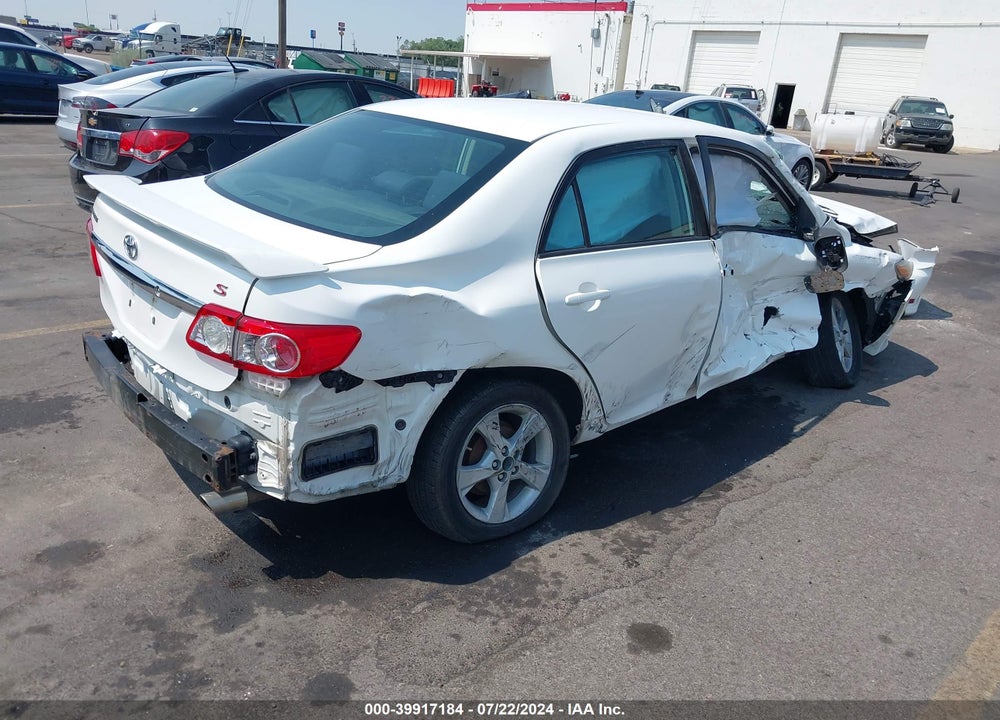 2013 TOYOTA COROLLA S VIN: 2T1BU4EE6DC081879