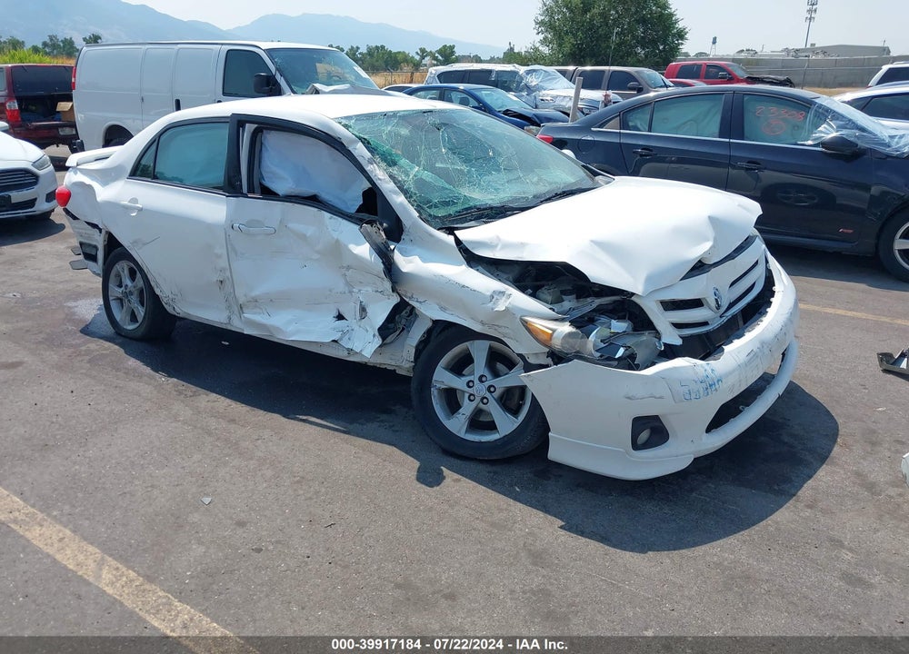 2013 TOYOTA COROLLA S VIN: 2T1BU4EE6DC081879