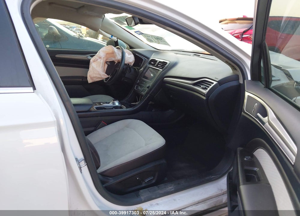 2019 FORD FUSION SE VIN: 3FA6P0HD1KR169790