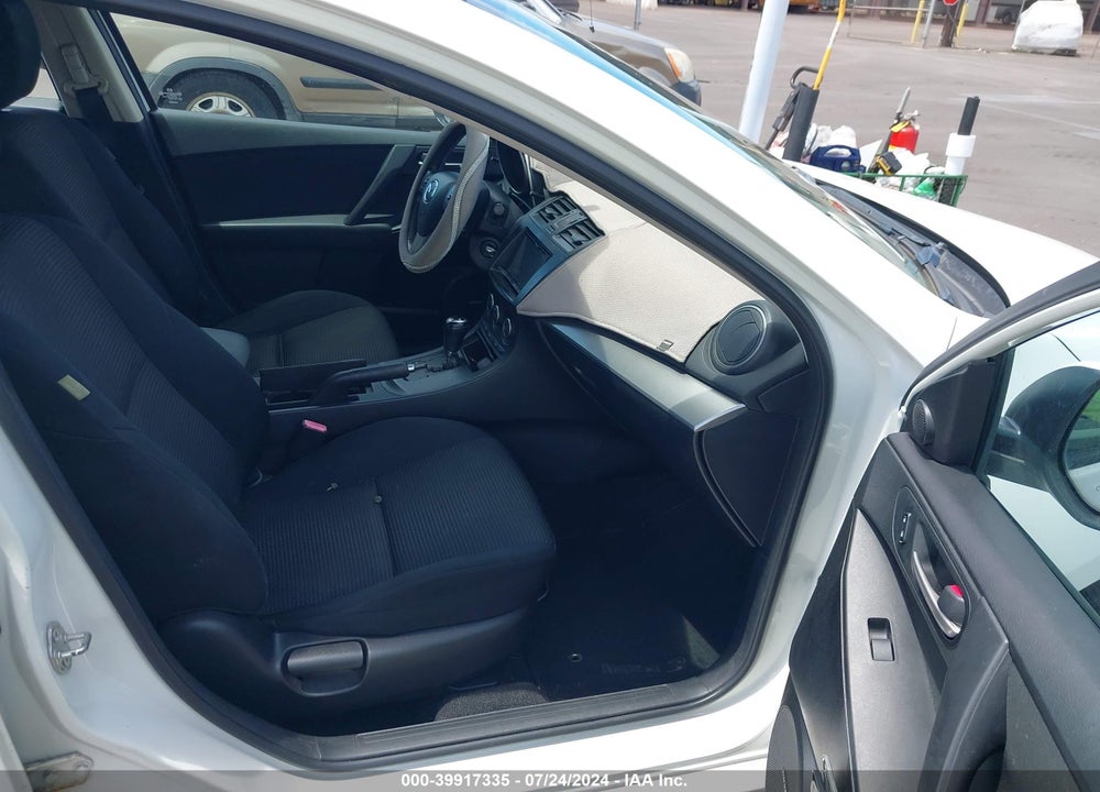 2013 MAZDA 3 I TOURING VIN: JM1BL1L70D1810114