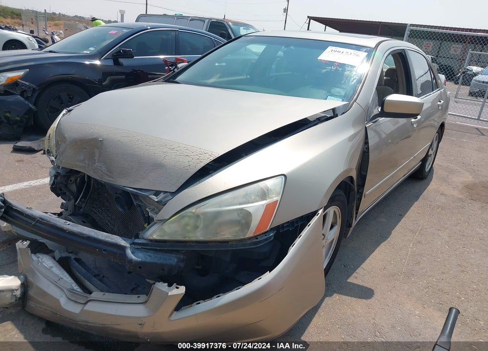 2004 HONDA ACCORD 2.4 EX VIN: JHMCM566X4C001637
