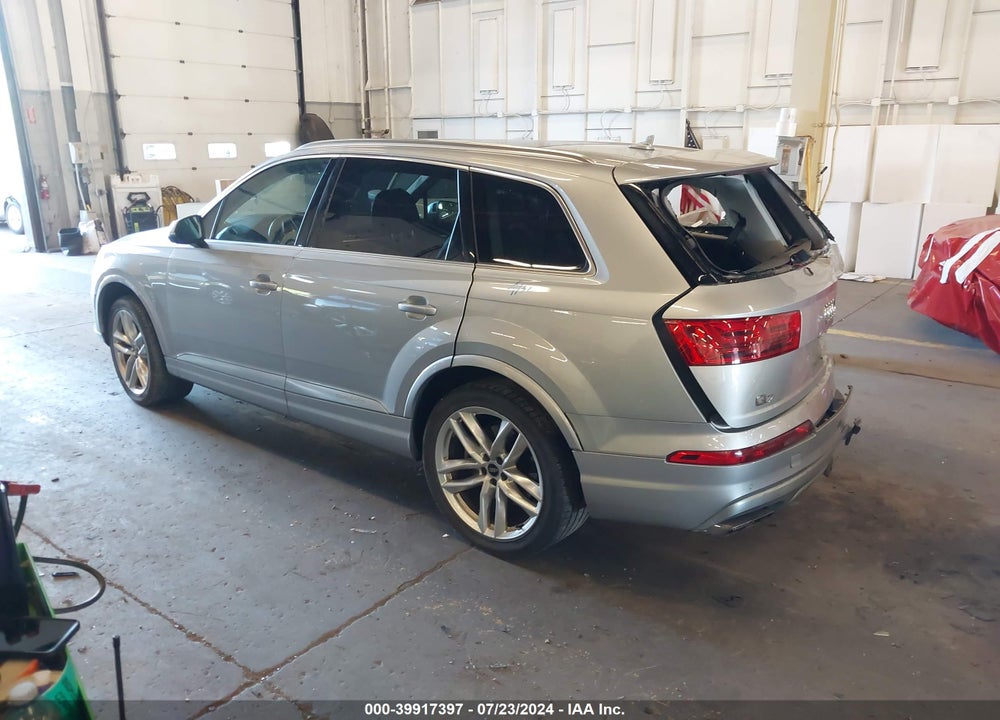 2017 AUDI Q7 3.0T PREMIUM VIN: WA1VAAF76HD012021