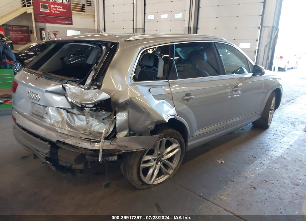 2017 AUDI Q7 3.0T PREMIUM VIN: WA1VAAF76HD012021