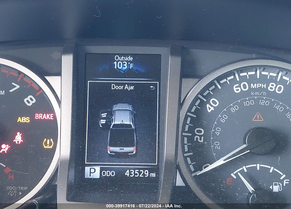 2020 TOYOTA TACOMA SR5 V6 VIN: 3TMCZ5AN7LM358093