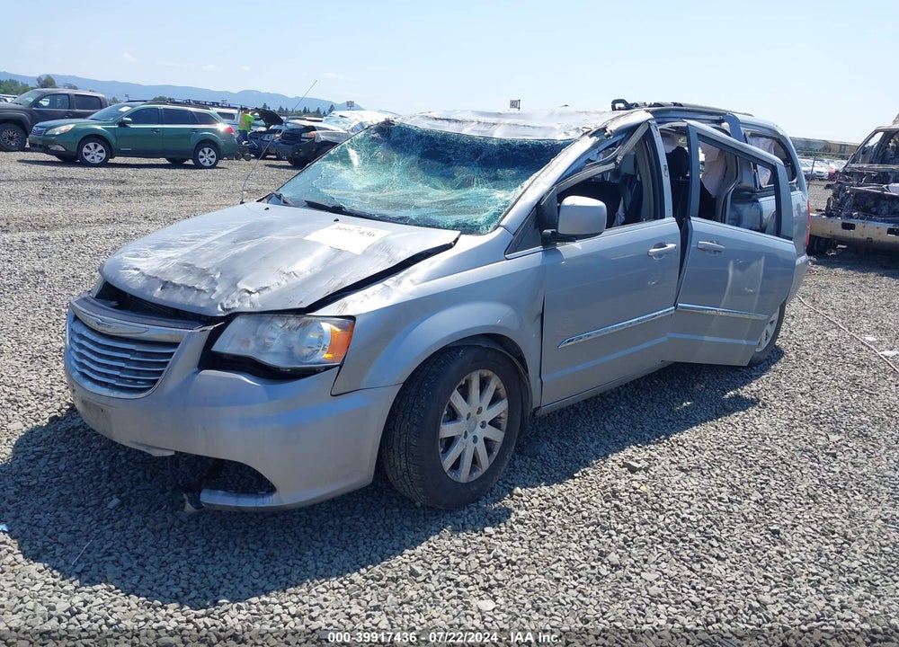 2014 CHRYSLER TOWN & COUNTRY VIN: 2C4RC1BG1ER439557