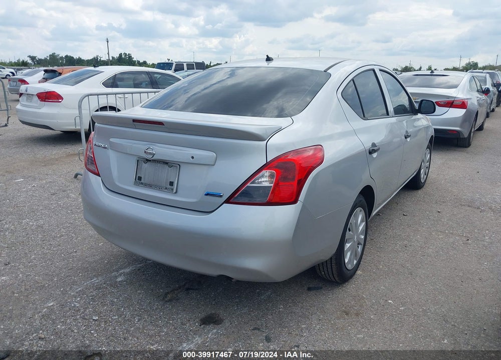 2014 NISSAN VERSA 1.6 S+ VIN: 3N1CN7AP6EL857634