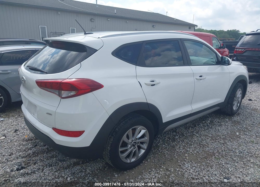 2017 HYUNDAI TUCSON SE VIN: KM8J3CA40HU289749