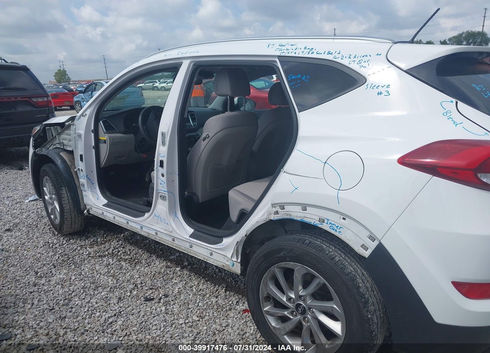 2017 HYUNDAI TUCSON SE VIN: KM8J3CA40HU289749