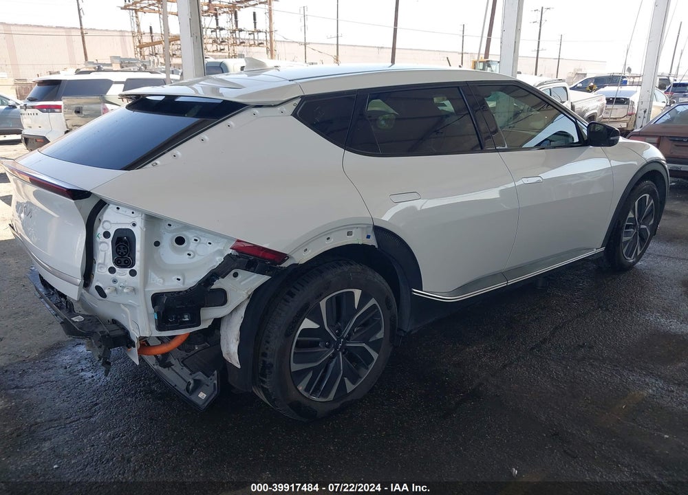 2024 KIA EV6 LIGHT LONG RANGE VIN: KNDC34LA0R5615826