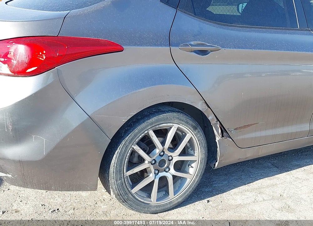 2011 HYUNDAI ELANTRA GLS VIN: 5NPDH4AE2BH026438
