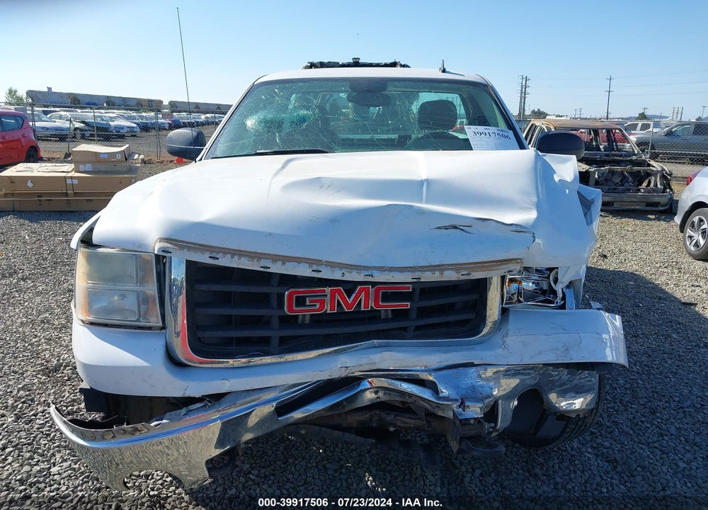 2009 GMC SIERRA 2500HD WORK TRUCK VIN: 1GTHC44KX9F170955