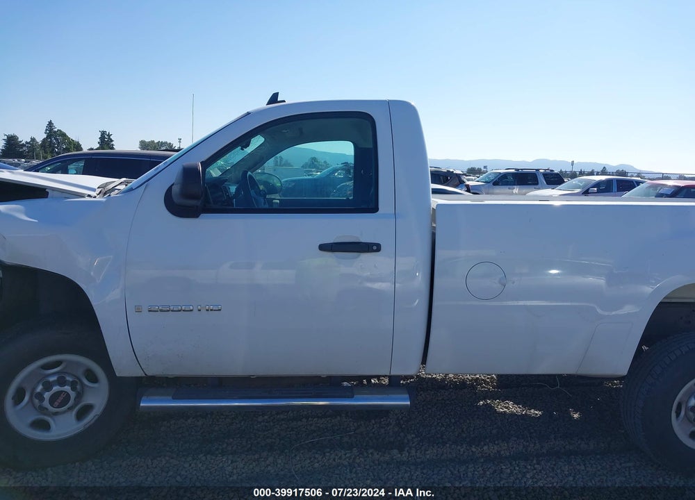 2009 GMC SIERRA 2500HD WORK TRUCK VIN: 1GTHC44KX9F170955