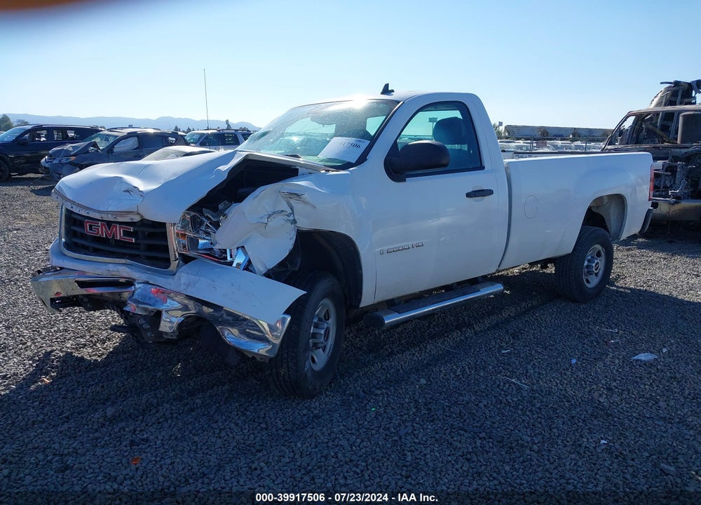 2009 GMC SIERRA 2500HD WORK TRUCK VIN: 1GTHC44KX9F170955