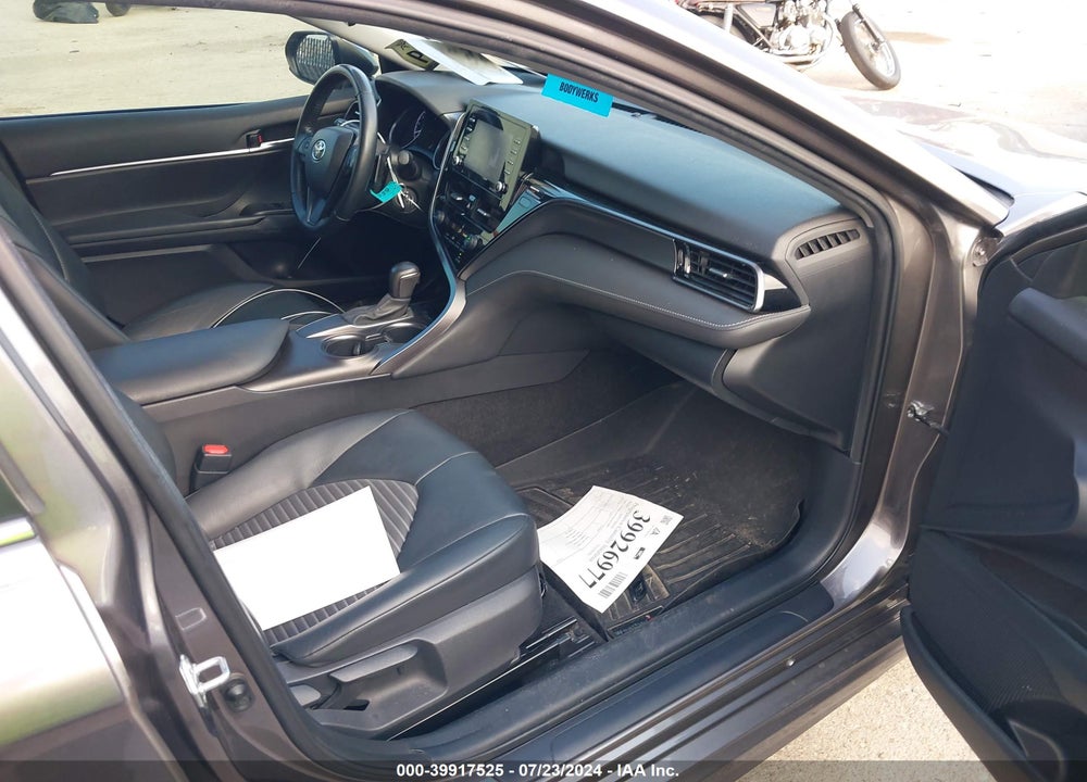 2021 TOYOTA CAMRY SE VIN: 4T1G11AK2MU429359