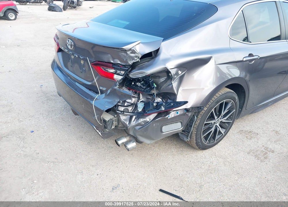2021 TOYOTA CAMRY SE VIN: 4T1G11AK2MU429359