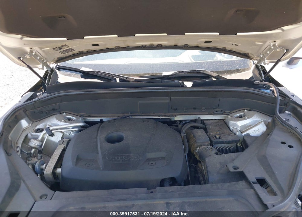 2017 VOLVO XC90 T6 MOMENTUM VIN: YV4A22PK8H1148773