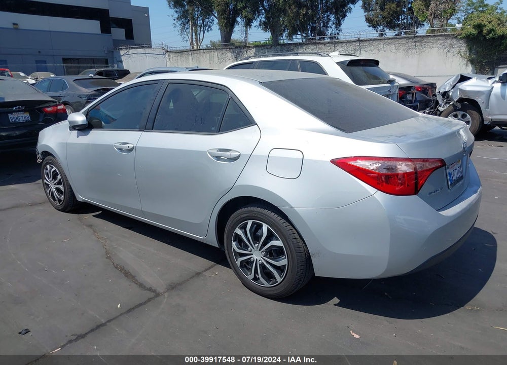 2018 TOYOTA COROLLA LE VIN: 2T1BURHE1JC113206