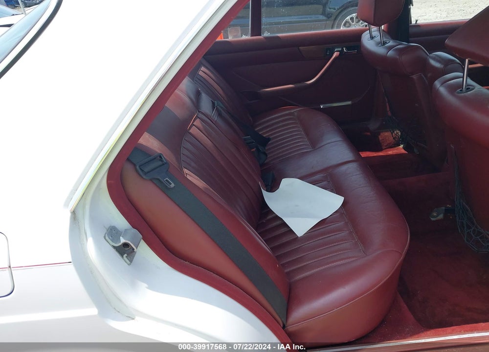 1988 MERCEDES-BENZ 300 SEL VIN: WDBCA25D0JA366732