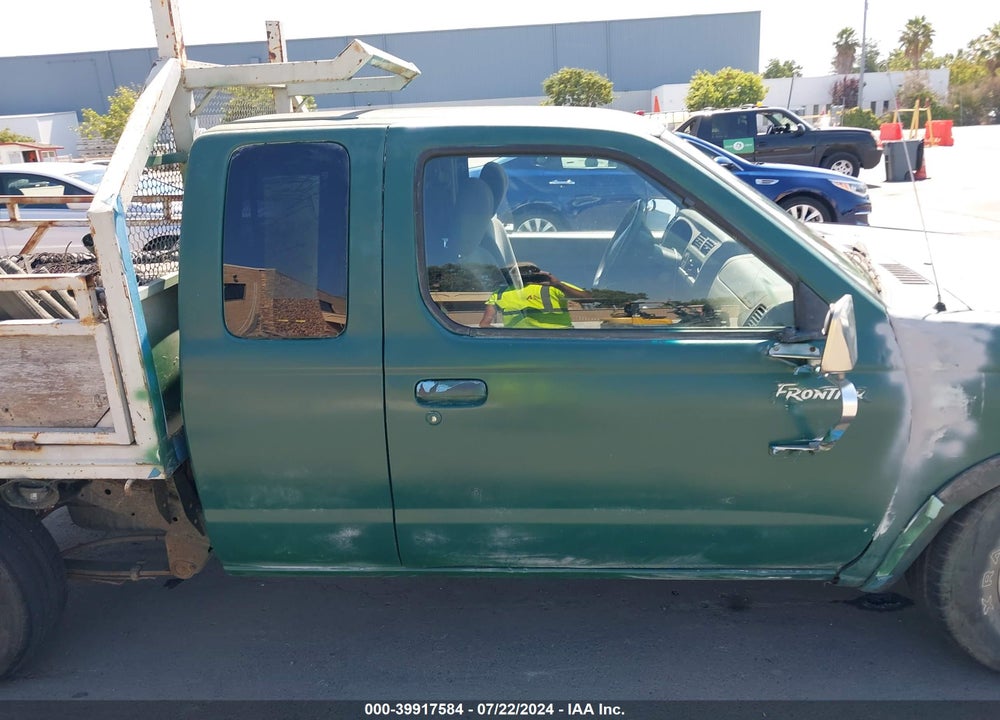 1998 NISSAN FRONTIER SE/XE VIN: 1N6DD26S7WC304649