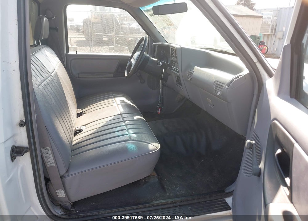 1994 FORD RANGER VIN: 1FTCR10X4RPA92868