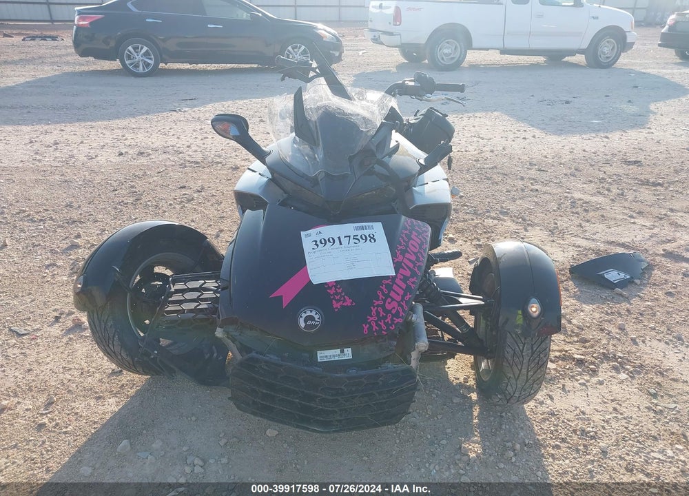 2015 CAN-AM SPYDER ROADSTER F3/F3-S VIN: 2BXRDCD20FV001566