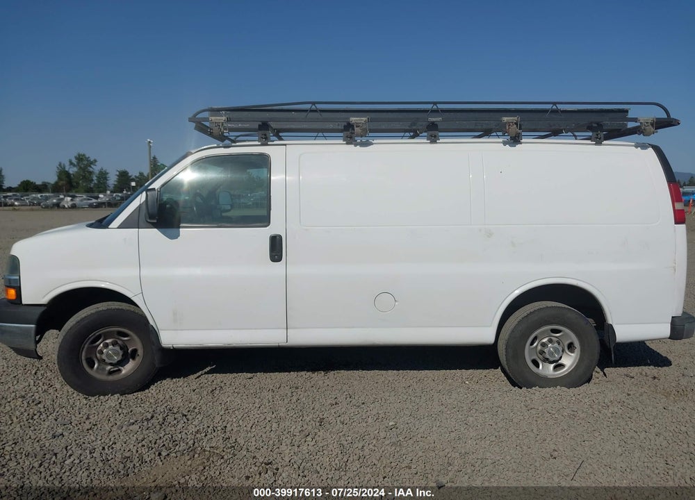 2008 CHEVROLET EXPRESS WORK VAN VIN: 1GCHG35K381127471