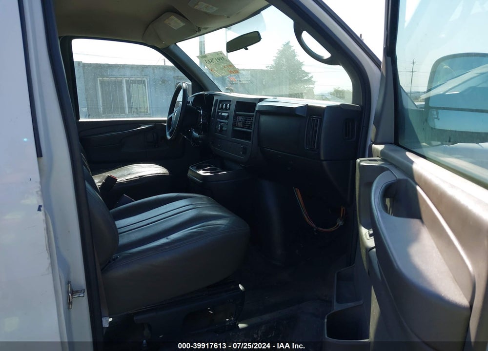 2008 CHEVROLET EXPRESS WORK VAN VIN: 1GCHG35K381127471