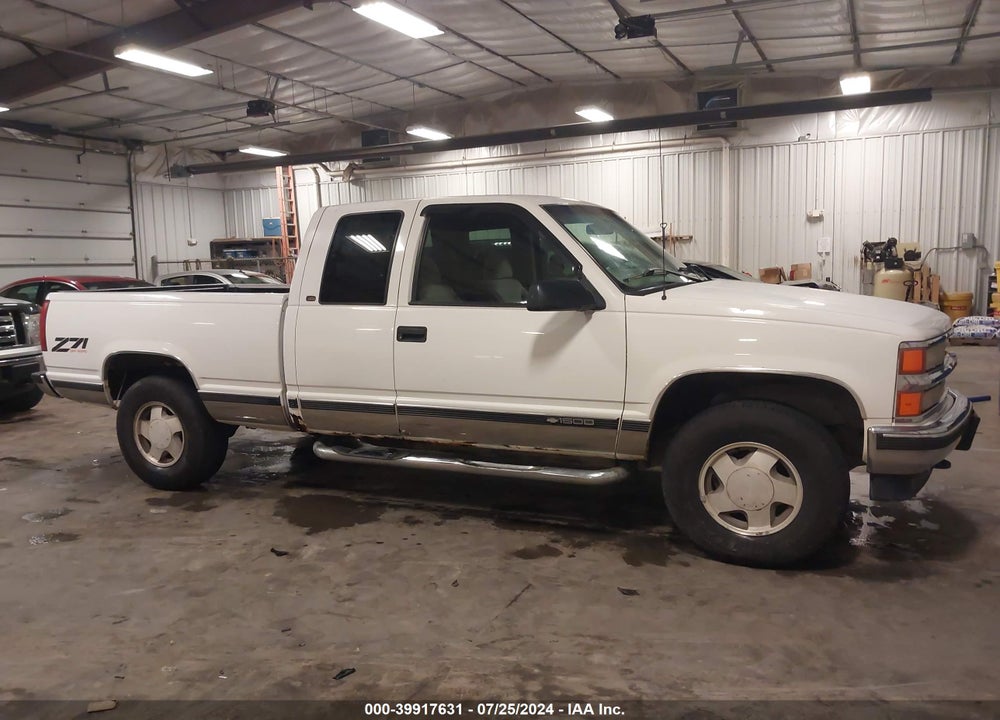 1998 CHEVROLET K1500 FLEETSIDE VIN: 2GCEK19R1W1170579