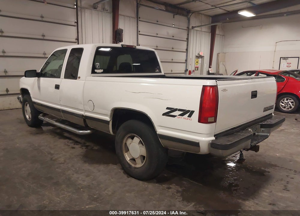 1998 CHEVROLET K1500 FLEETSIDE VIN: 2GCEK19R1W1170579