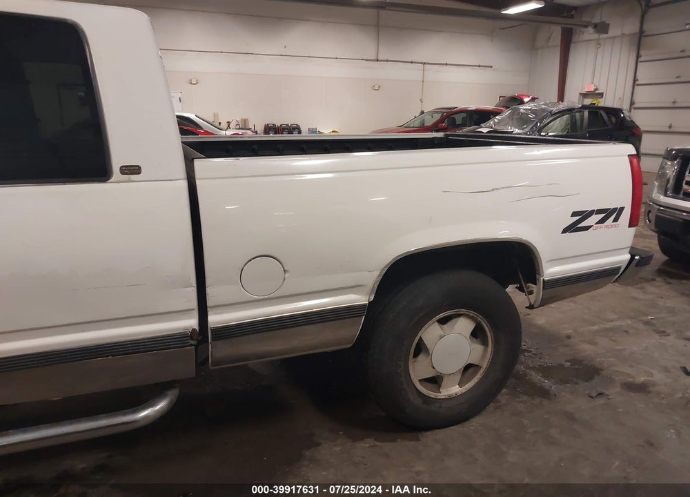 1998 CHEVROLET K1500 FLEETSIDE VIN: 2GCEK19R1W1170579