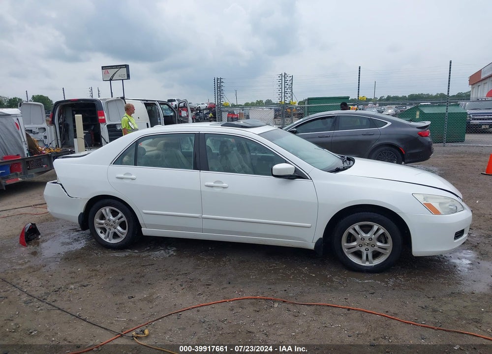 2007 HONDA ACCORD 2.4 EX VIN: 1HGCM56897A000497
