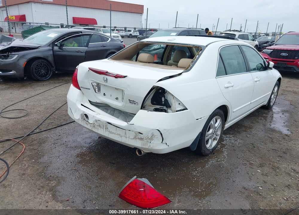 2007 HONDA ACCORD 2.4 EX VIN: 1HGCM56897A000497