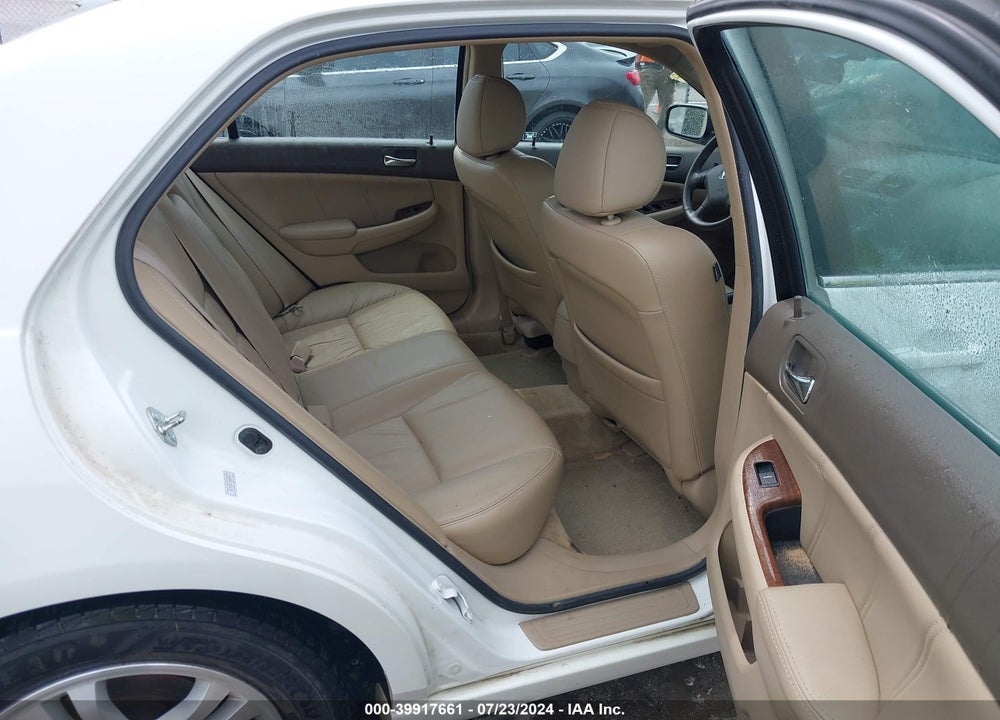 2007 HONDA ACCORD 2.4 EX VIN: 1HGCM56897A000497