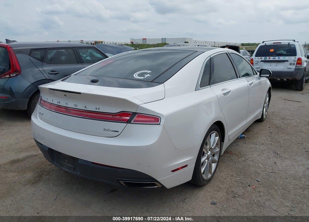 2014 LINCOLN MKZ VIN: 3LN6L2G99ER824194
